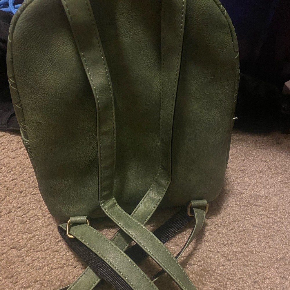 Mini Backpack! - Picture 6 of 6